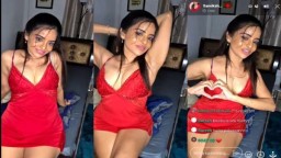 Tamil insta fame samiksha sexy live chat -HD