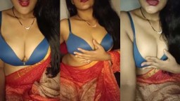 sonika_sharma Teasing in Bra on StripChat Live
